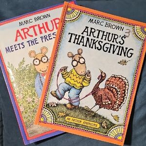Scholastic Arthur's Adventure Books - Orange and Blue